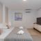 Tarari Luxury Apartment