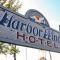 Harbor Winds Hotel