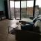 Vakantiewoning Ijzerfront 14-18- Ruim 2-slpk appartement met terras & privéparking