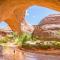 Red Rock Ranch Log Cabin: Large, Fully Furnished - إيسكالانتي