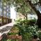 Central Hidden Gem - Fremantle Apartment