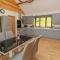 Ploony Hill Cabin