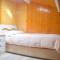 Atico de madera Apartamento en Rinlo, RIBADEO