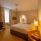 Foyles Hotel