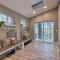 Luxurious and Forested Oasis in Flagstaff with Hot Tub