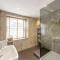 Lovely 4 Bedroom townhouse