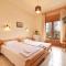 Yannis Hotel