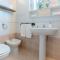 Lido Degli Estensi Flat con Balcone e Parcheggio! - 里杜德里伊斯坦西