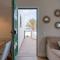 HomeForGuest Modern and New Beachfront Apartment - La Oliva