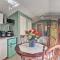 Vibrant Sarasota Studio Less Than 1 Mile from the Beach! - ساراسوتا