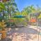 Vibrant Sarasota Studio Less Than 1 Mile from the Beach! - ساراسوتا