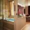 Paris jAdore Hotel & Spa