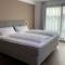 Hotel B4