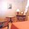 1 Bedroom House 20min walk to centre in Tournus - Tournus