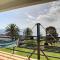 Villa Prainha by LovelyStay