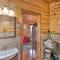 The Boat House - Charming Creekside Getaway! - Hot Springs