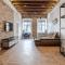 Grand Rynok Square apartment