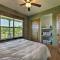 StoryBook Glade Historical Homestead with Views!