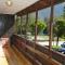 Bungalow Green Holiday