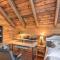Twin Pines Hill House - Fire Pit and Mountain View - إليجاي
