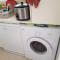 Charming 2 Bed. Ap. with swimming pool