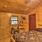 Hooah Cabin Retreat with Grill and Step-Free Access - Parsons