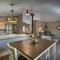 Hot Tub, Deck and Grill Mtn-View Divide Cabin - Midland