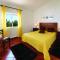 Seaview Apartments