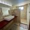 Tha Ma-O Bouteak homestay - Self check-in - Lampang