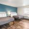 WoodSpring Suites Bradenton