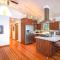 Absolute Zen! Redwoods! BBQ Grill! Fast WiFi!! Ping Pong!! Dog Friendly!