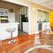 Beach Nest! Hot Tub! Sauna! BBQ Grill! AMAZING VIEWS!! Romantic Getaway! Dog Friendly!!