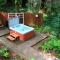 Little Red House Plus! Redwoods! Hot Tub!! BBQ Grill! Fast WiFi! Near Golf Course!! Dog Friendly! - جيرنفيل