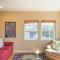Sea Breeze! Walk to Beach!! In the Village! BBQ! Fast WiFi!! Dog Friendly!