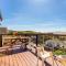 The Lookout! Stunning Views!! Walk to Beach! BBQ! Fast WiFi!! Dog Friendly! - Діллон-Біч