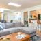 Summit Sanctuary! Redwoods! Fire Table!! BBQ Grill! Fast WiFi!! Dog Friendly!