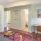 Summit Sanctuary! Redwoods! Fire Table!! BBQ Grill! Fast WiFi!! Dog Friendly! - 盖尔南维尔