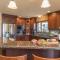 Tide Pool! PERFECT Location! AMAZING views! Short Walk to Beach! Hot Tub!! Game Room!! BBQ!! Fast WiFi!! Dog Friendly!