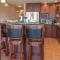Tide Pool! PERFECT Location! AMAZING views! Short Walk to Beach! Hot Tub!! Game Room!! BBQ!! Fast WiFi!! Dog Friendly!