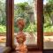 Tree Fort! Redwoods! Hot Tub!! Fire Table!! Google Smart Home!! Fast WiFi!! Dog Friendly!