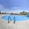 Luxe Branson Retreat with Mtn Views and Pool Access! - Branson