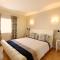 Protea 214-CleverDetails, Located in heart of Vilamoura Sleeps 2 adults, 1child - Vilamoura