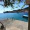 Private Beach Apartment and rooms