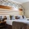 Westport Country Lodge Hotel