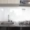 Homey 3BR Apartment at Gateway Pasteur near Exit Toll By Travelio