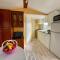 Jura mobile home