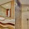 Treebo Premium Relax Inn Patel Nagar