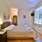 Mistral Hotel
