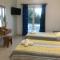 Room in Studio - Amazing 1 bed room apartment Banos and Swimming Pool - رودا