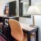 Quality Inn & Suites Gibsonia - Pittsburgh North